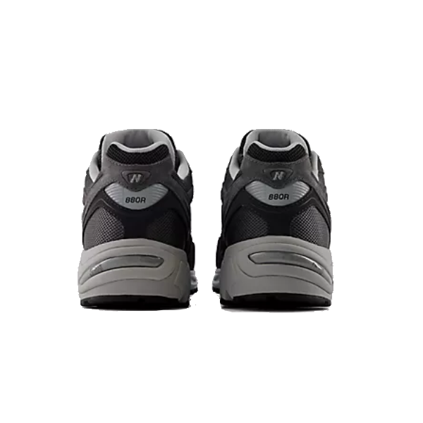 New Balance 880R Unisex